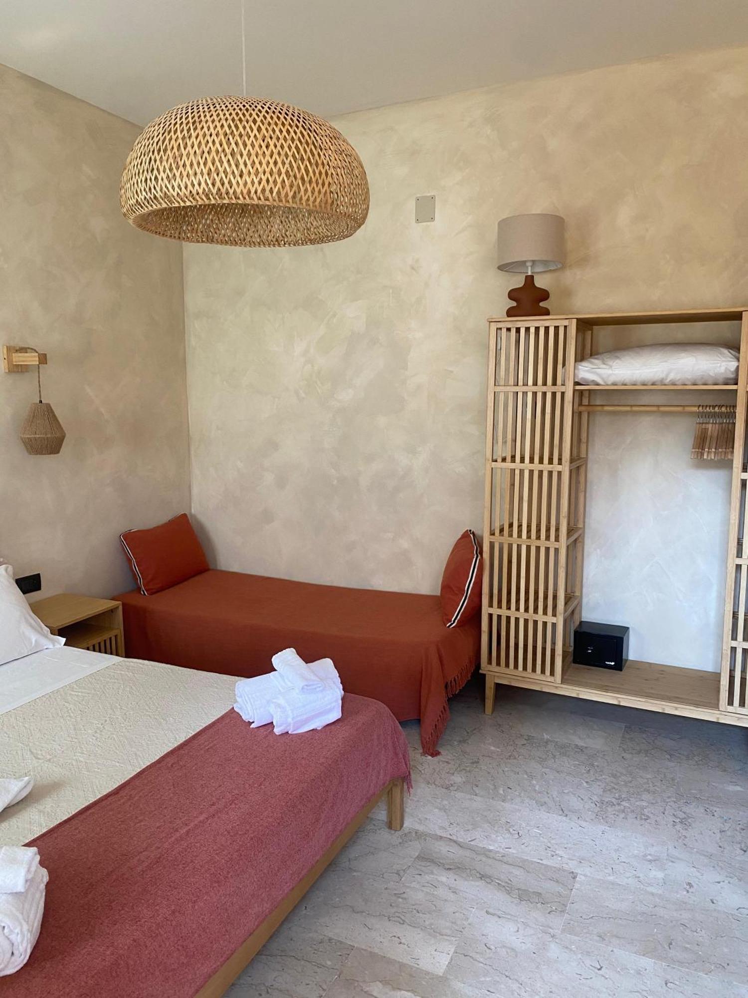 Taga Suites CTA Exteriör bild